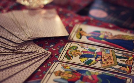 Historia y Origen del Tarot