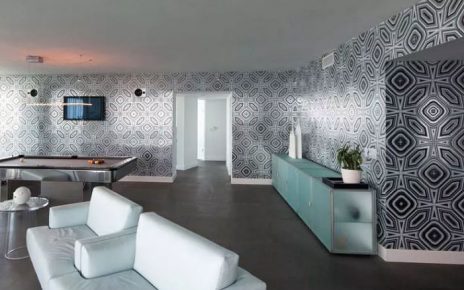 Razones decorar papel pintado metalico